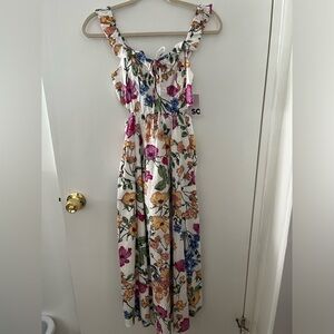 Maxi floral maxi dress